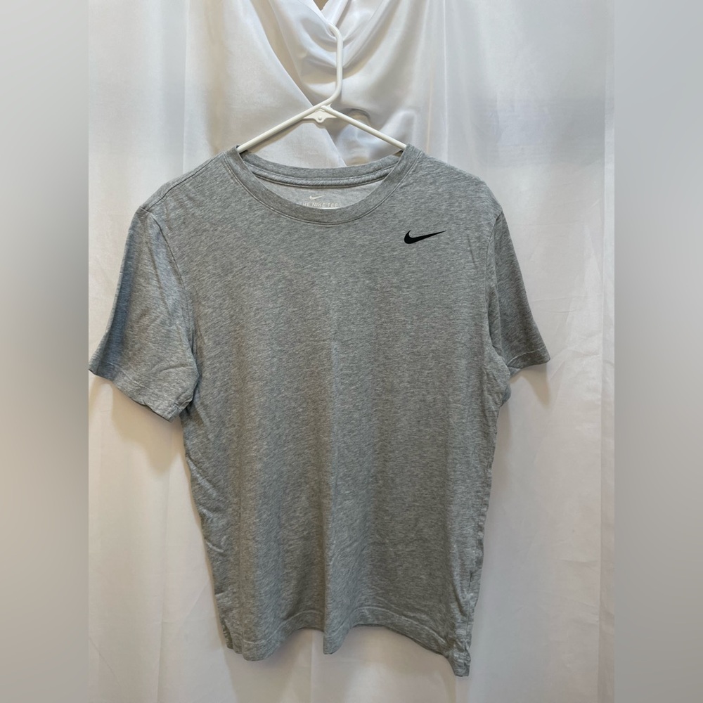 COPY - Nike Dri Fit Men’s M Short Sleeve Tee